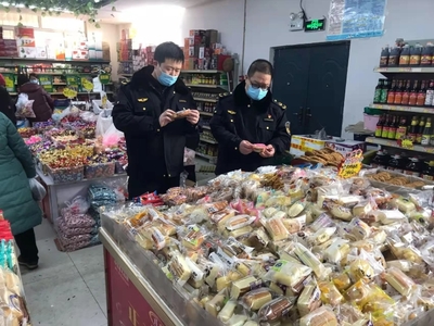 六师市场监督管理局:严把食品安全关 让老百姓吃得安心